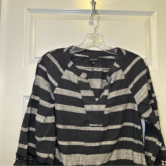 Who What Wear Black/Grey Striped Puff Balloon Sleeve Blouse size XS - Picture 5 of 8